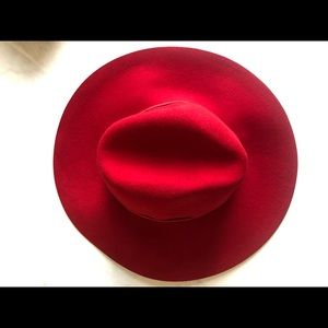 Zara wide brim red hat
